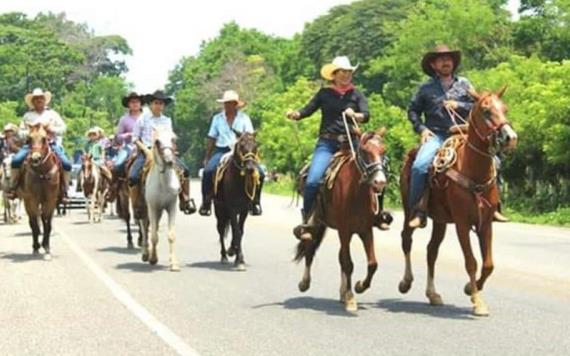 Cabalgan en honor a San Pedro y San Pablo en Teapa 