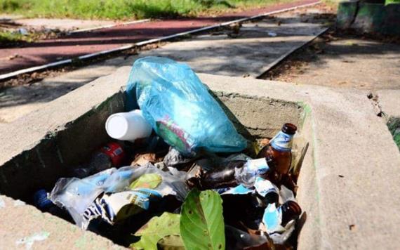 Meterán orden en deportivas