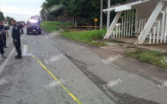 Hallan cuerpo desmembrado en parada de fraccionamiento Las Mercedes