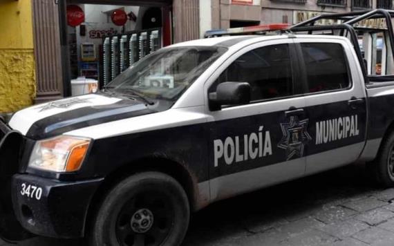 Detienen a 4 sujetos por golpear con bate de béisbol a policía