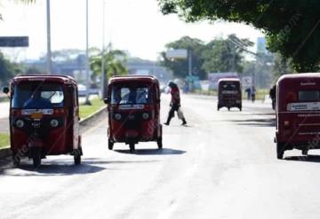 Pese a irregularidades, mal servicio, accidentes, pochis no son contemplados en Ley de Transporte