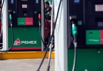 Cuidaba gasolinera y lo asesinan de un disparo en el cuello