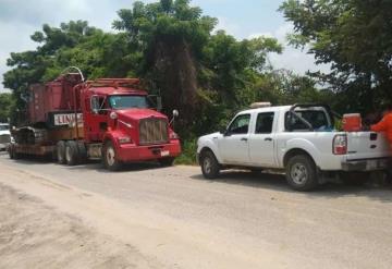 Cierran acceso a pozo Madrefil 41 en Cunduacán 