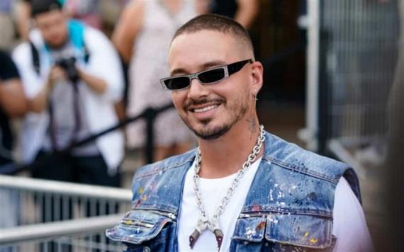 Estoy con ustedes, J Balvin a colombianos