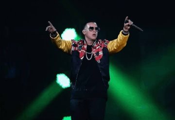 Cincuenta disparos impactan en coliseo donde ofrece conciertos Daddy Yankee