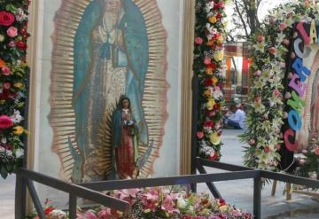 Peregrinos acuden a la Basílica para celebrar a la Virgen de Guadalupe