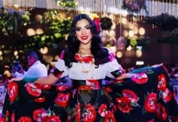Tacotalpa buscaría la Flor con Pamela Castellanos