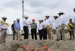 Presentan avances de la refiner&iacute;a de Dos Bocas