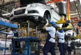 Desaparecen 5 mil empleos, México en crisis