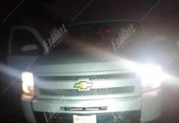 Encuentran a 2 hombres ejecutados en una camioneta en la carretera Cárdenas–Coatzacoalcos