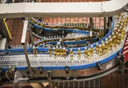 Detienen su producción Grupo Modelo y Heineken por coronavirus