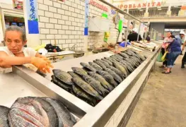 Incrementaron ventas de pescados y mariscos este fin de semana en el mercado Pino Suárez