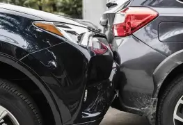 Da luz en pleno accidente automovilístico y no encontraban al bebé