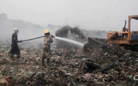 Logran sofocar incendio en Tenosique