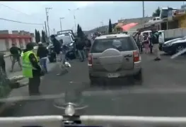 Agreden a policías por pedirle a motociclista que usara cubrebocas