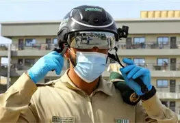Usan cascos inteligentes para detectar COVID-19 en Dub&aacute;i