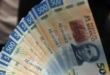 Peso arranca la semana con el pie derecho animado por precios del petróleo