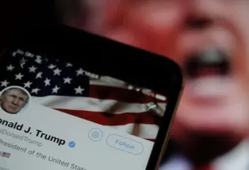 Amenaza Trump con ´regular o cerrar´ redes sociales, tras verificación de Twitter