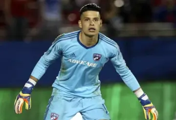 Suspenden a portero mexicano por abuso doméstico