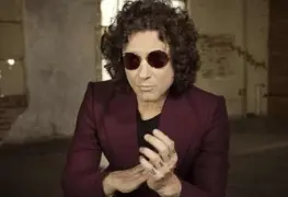 Acusan de plagio a Enrique Bunbury