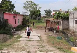 Alcaldesa da banderazo a pavimentaci&oacute;n de 9 calles en Tecolutilla Comalcalco