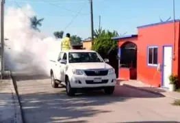 Barrido intenso de fumigación contra el Dengue