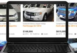 Compra auto por internet y termina detenida por tener reporte de robo