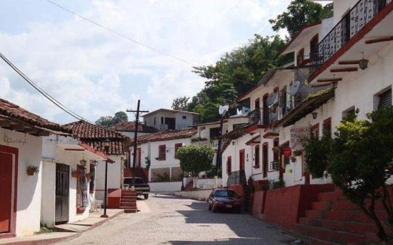 Tapijulapa se viste de colores para celebrar el Día de Pueblos Mágicos