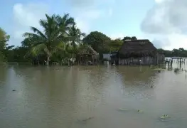 Habitantes de La Isla en Jonuta, piden ayuda humanitaria
