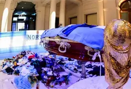 &iexcl;Indignante! Empleado de funeraria filtra imagen de Maradona en su ata&uacute;d