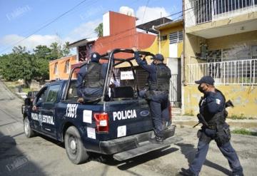 Detienen a presuntos asaltantes en la colonia Reforma