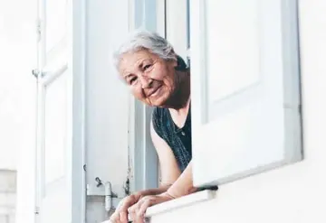 Aprueban reforma para evitar que hijos despojen de vivienda a adultos mayores