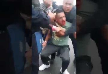 Joven se resiste a ser detenido y policías lo someten