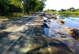 Ciudadanos piden se reconstruya carretera Jonuta-Zapatero