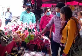 Comerciantes jonutecos esperan repunte de ventas en v&iacute;spera de San Valent&iacute;n
