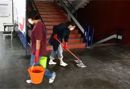 Limpieza en las escuelas de Ciudad de M&eacute;xico, que ser&aacute;n centros de vacunaci&oacute;n para adultos mayores