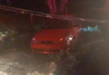 Identifican dos cuerpos de jóvenes ejecutados en el interior de un vehículo por la carretera Zapata