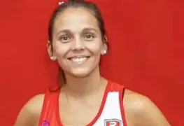 Se hace viral tras amamantar a su bebe en pleno partido