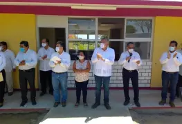 Realizan entrega de la construcción de cinco aulas y sanitarios para plantel EMSAD 38
