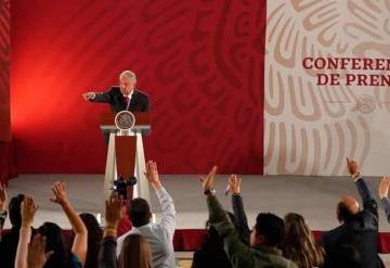 Las mañaneras de AMLO deben respetar la ley