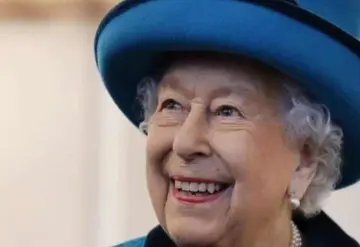 Reina Isabel hace una videoconferencia retomando sus compromisos públicos