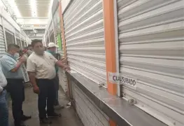 Locatarios del Pino Suárez se dicen acosados