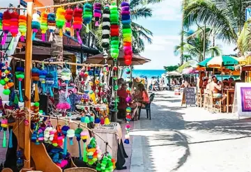 Turismo internacional cayó 17.4 por ciento interanual en marzo