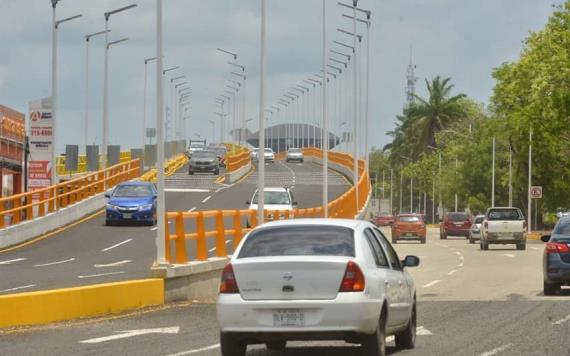 En funciones la 1ra y 2da etapa de la obra del distribuidor vial Av. Universidad