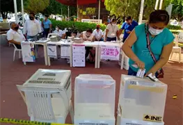 Comenz&oacute; la votaci&oacute;n con retraso de m&aacute;s de media hora en Jonuta