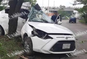 Aparatoso accidente sobre el periférico de la ciudad de Villahermosa