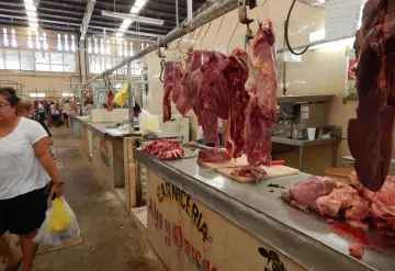 Caen ventas de carnes rojas, aseguran comerciantes