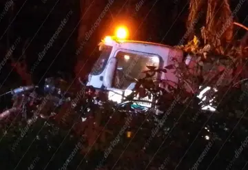 Vuelca pipa con 60 mil litros de diésel en la Villahermosa-Frontera 