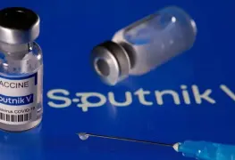 México produce primer lote de prueba de vacuna rusa Sputnik V contra COVID-19