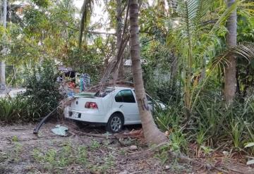 Recupera FGE vehículos con reporte de robo en Paraíso y Cárdenas